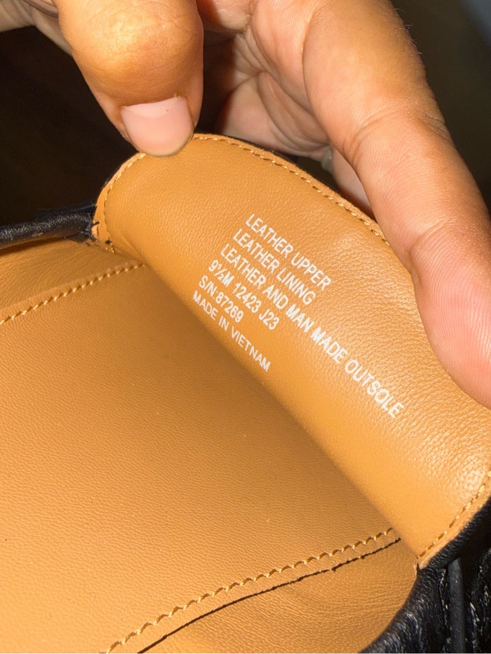 Tory Burch Black Leather Loafers with Gold Emblem - Picture 3 of 5